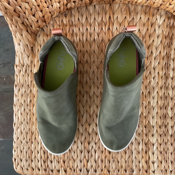 Rylan green suede slip-on sneakers - Picture 4 of 6